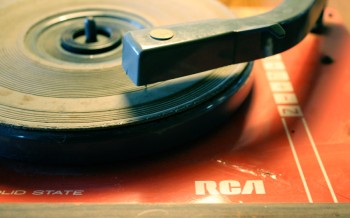 Spotify : fin du bridage à 5 écoutes par titre