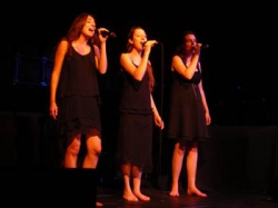 A capella...