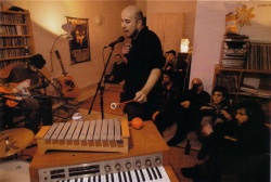 Centenaire en appartement (photo parue dans le Monde 2)