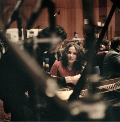Hélène Grimaud (par Mat Hennek)