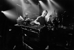 High tone en live (photo : Jil)