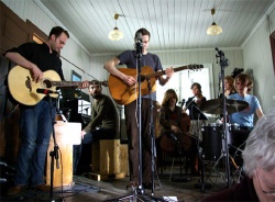 Sigur Rós au Gamla-Borg (par Anna Sveinsdottir)