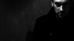 Robin Foster, dark ?