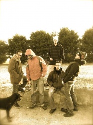 Fumuj au grand complet (photo&nbsp;: Madmanic)